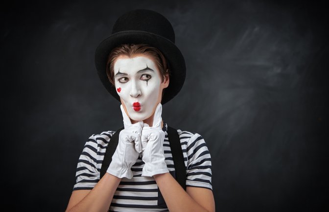 Viele Kostüme lassen sich ganz einfach auch noch Last Minute realisieren - zum Beispiel Pantomime.<span class='image-autor'>Foto: Kiselev Andrey Valerevich/ Shutterstock</span>
