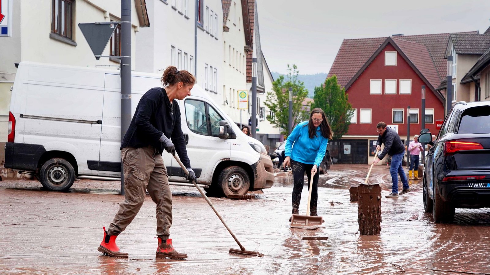 In Rudersberg helfen sich viele Nachbarn gegenseitig.Foto: Andreas Rosar In Rudersberg helfen sich viele Nachbarn gegenseitig.Foto: Andreas Rosar