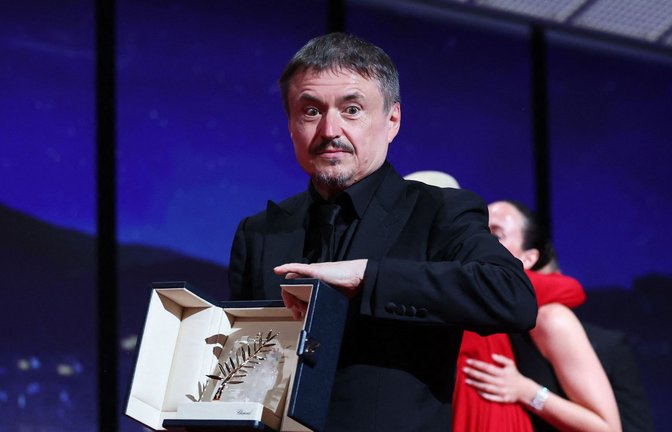 Cristian Mungiu gewinnt mit seinem vielschichtigen Drama „Fjord“ die Goldene Palme.<span class='image-autor'>Foto: dpa/AFP</span>