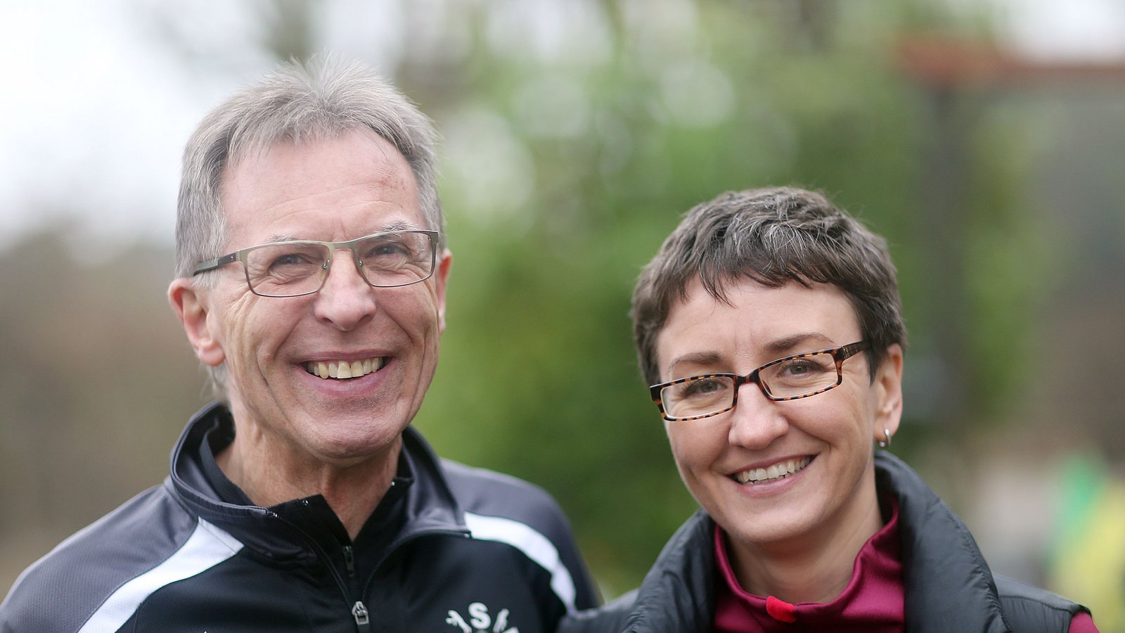 Melanie Zirkel und Rudi Burrer sind begeisterte Läufer. Einem Laufkollegen haben sie durch schnelle Hilfe das Leben gerettet. Fotos: Küppers
