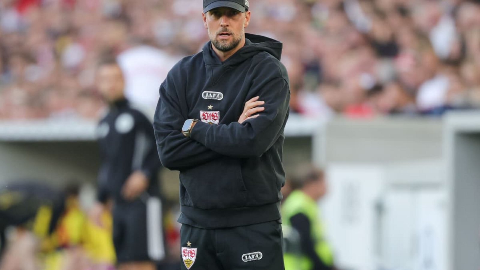 Enttäuscht: VfB-Trainer Sebastian HoeneßBaumann/Volker Mueller Enttäuscht: VfB-Trainer Sebastian HoeneßBaumann/Volker Mueller
