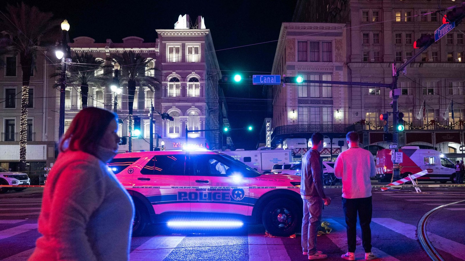 New Orleans unter Schock – hier ein Bild vom Tatort einen Tag nach der Amokfahrt eines mutmaßlichen islamistischen Terroristen in eine Menschenmenge.Foto: AFP/Andrew Caballero-Reynolds New Orleans unter Schock – hier ein Bild vom Tatort einen Tag nach der Amokfahrt eines mutmaßlichen islamistischen Terroristen in eine Menschenmenge.Foto: AFP/Andrew Caballero-Reynolds