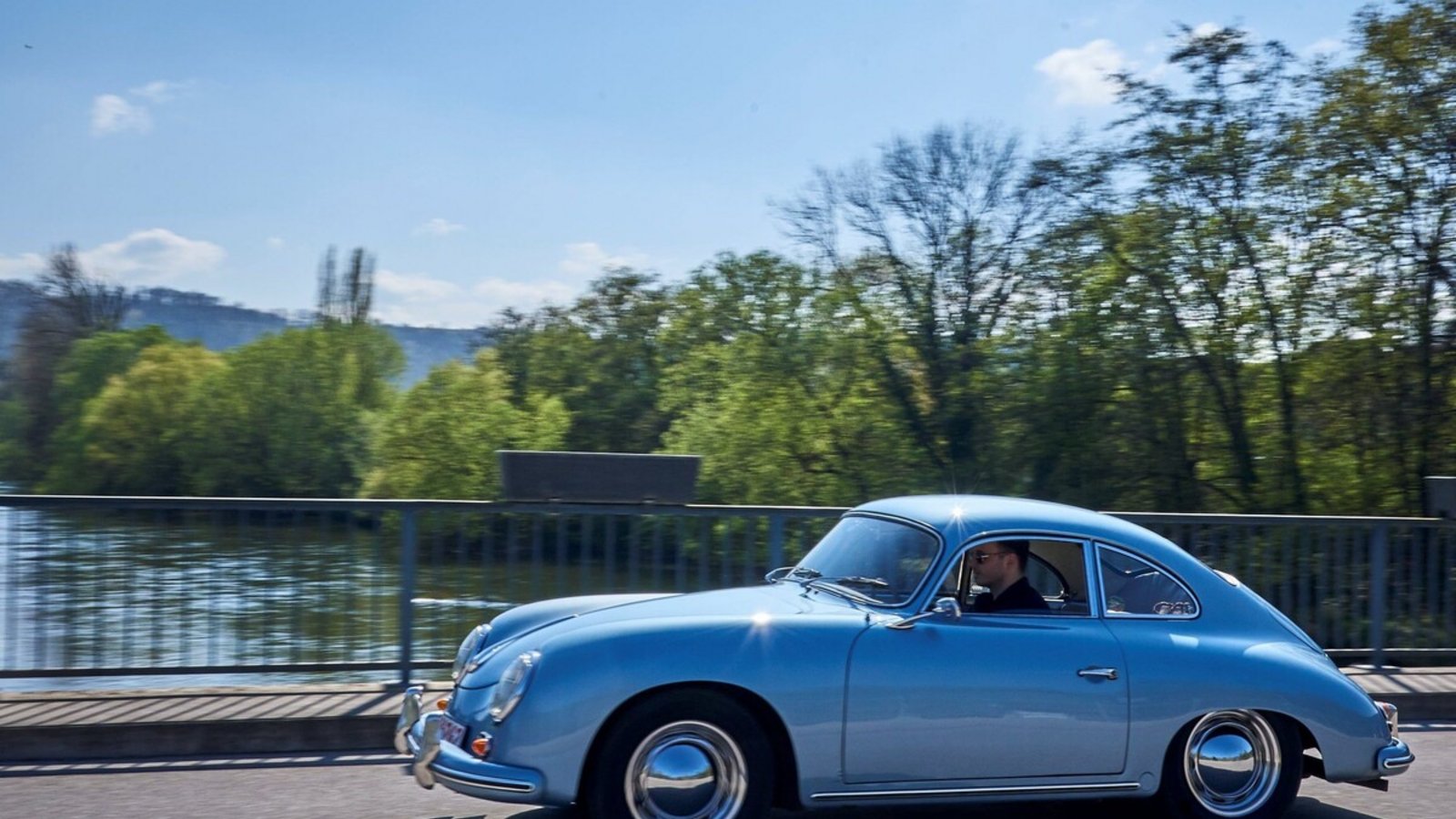 Am Sonntag werden rund 70 Oldtimer auf der Strecke zwischen Fernsehturm und Liederhalle unterwegs sein.Foto: SML Cargroup Am Sonntag werden rund 70 Oldtimer auf der Strecke zwischen Fernsehturm und Liederhalle unterwegs sein.Foto: SML Cargroup