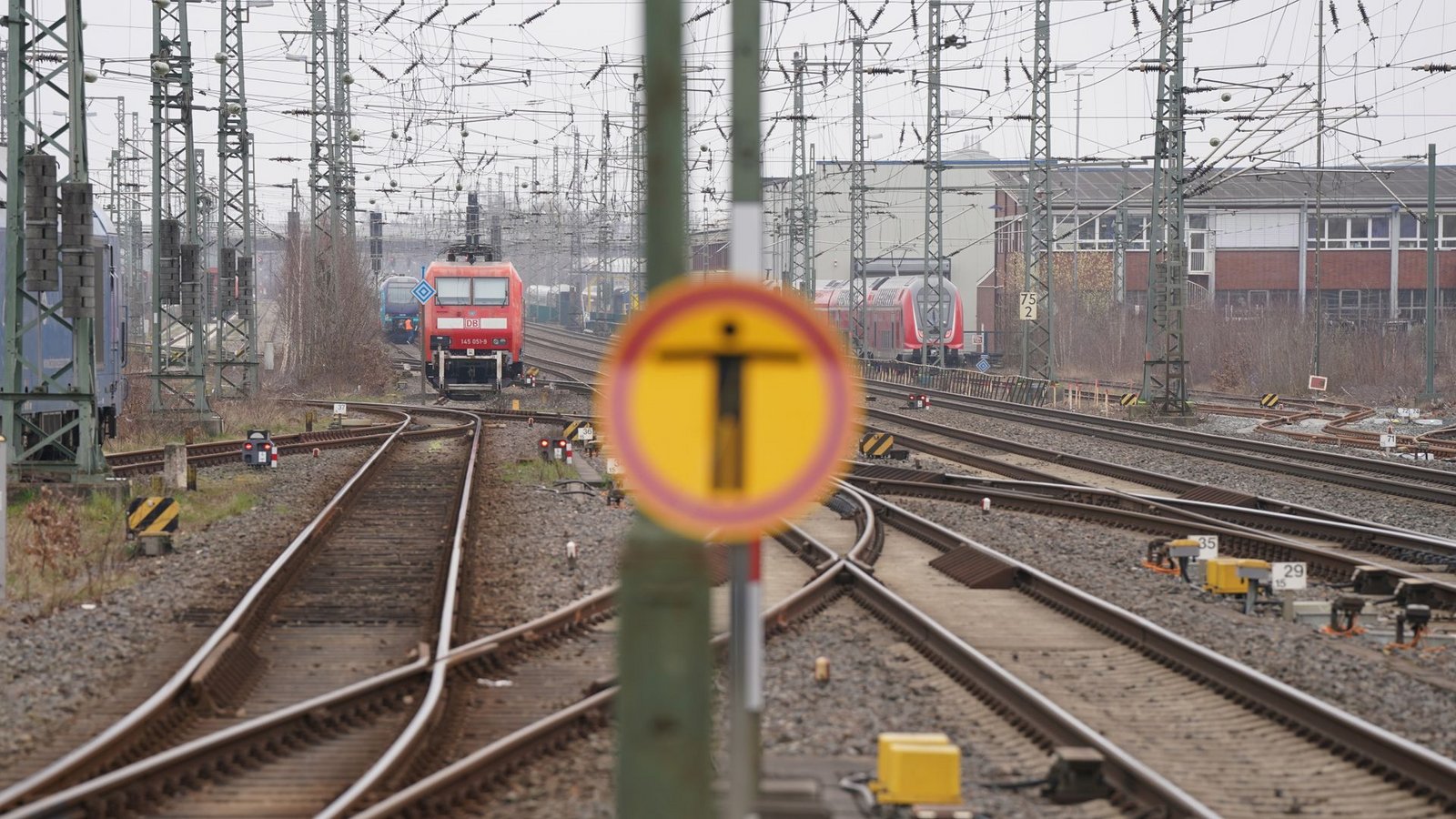 Das deutsche Schienennetz ist in keinem guten Zustand.Foto: Marcus Brandt/dpa
