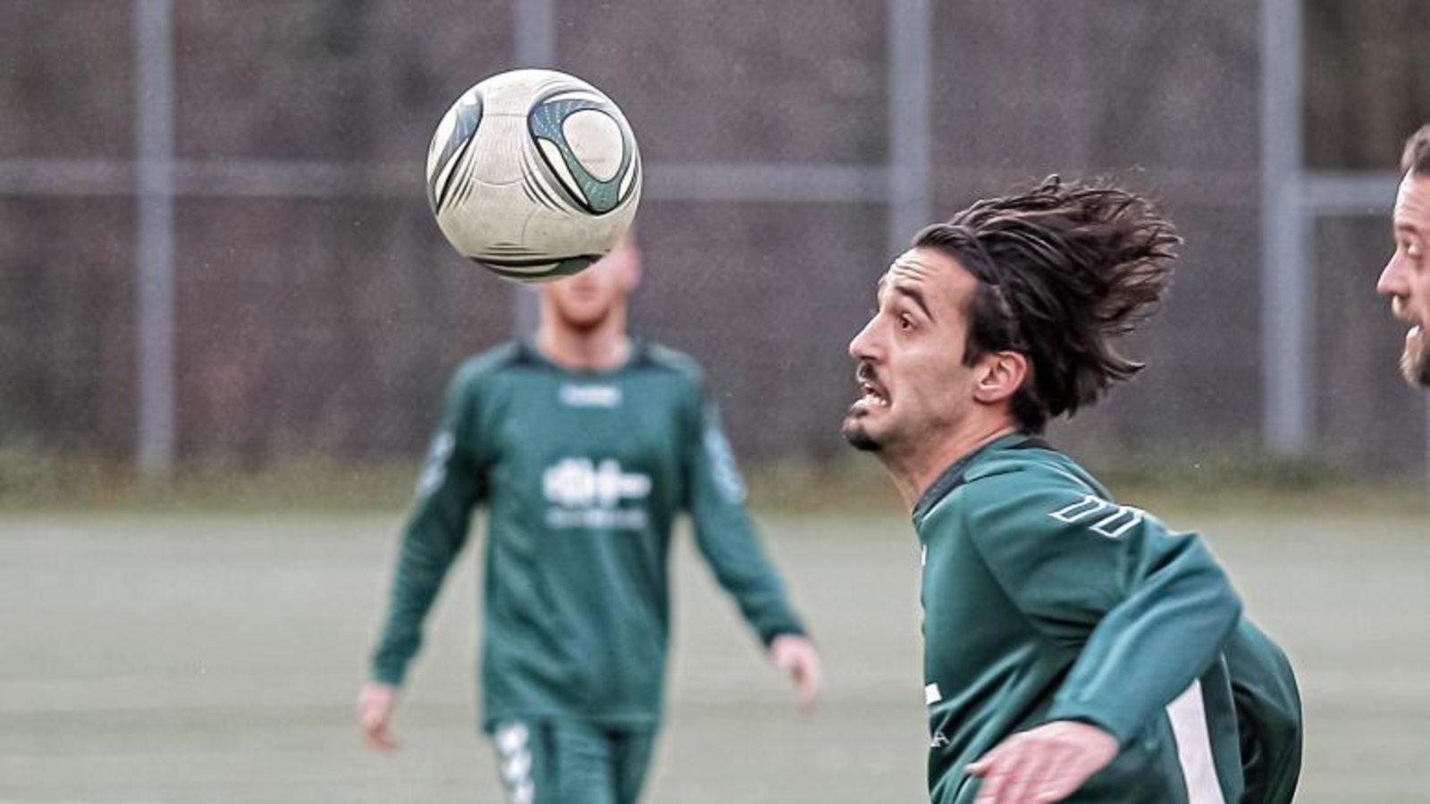 Nach wenig erfolgreichen Stationen beim SV Riet und beim SV Illingen streift Bujar Ismajli nun wieder das Trikot des VfR Sersheim über. Foto: Simecek Nach wenig erfolgreichen Stationen beim SV Riet und beim SV Illingen streift Bujar Ismajli nun wieder das Trikot des VfR Sersheim über. Foto: Simecek
