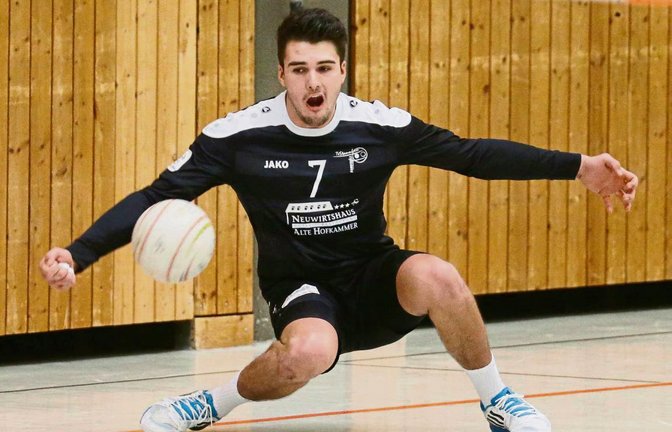 In der Hallenrunde 2014/2015 war Maximilian Gayer mit dem TV Stammheim bereits erstklassig unterwegs. Jetzt ist er mit dem Club aus dem Stuttgarter Norden auch im Feld wieder in die 1. Bundesliga Süd aufgestiegen. Foto: Archiv/Baumann