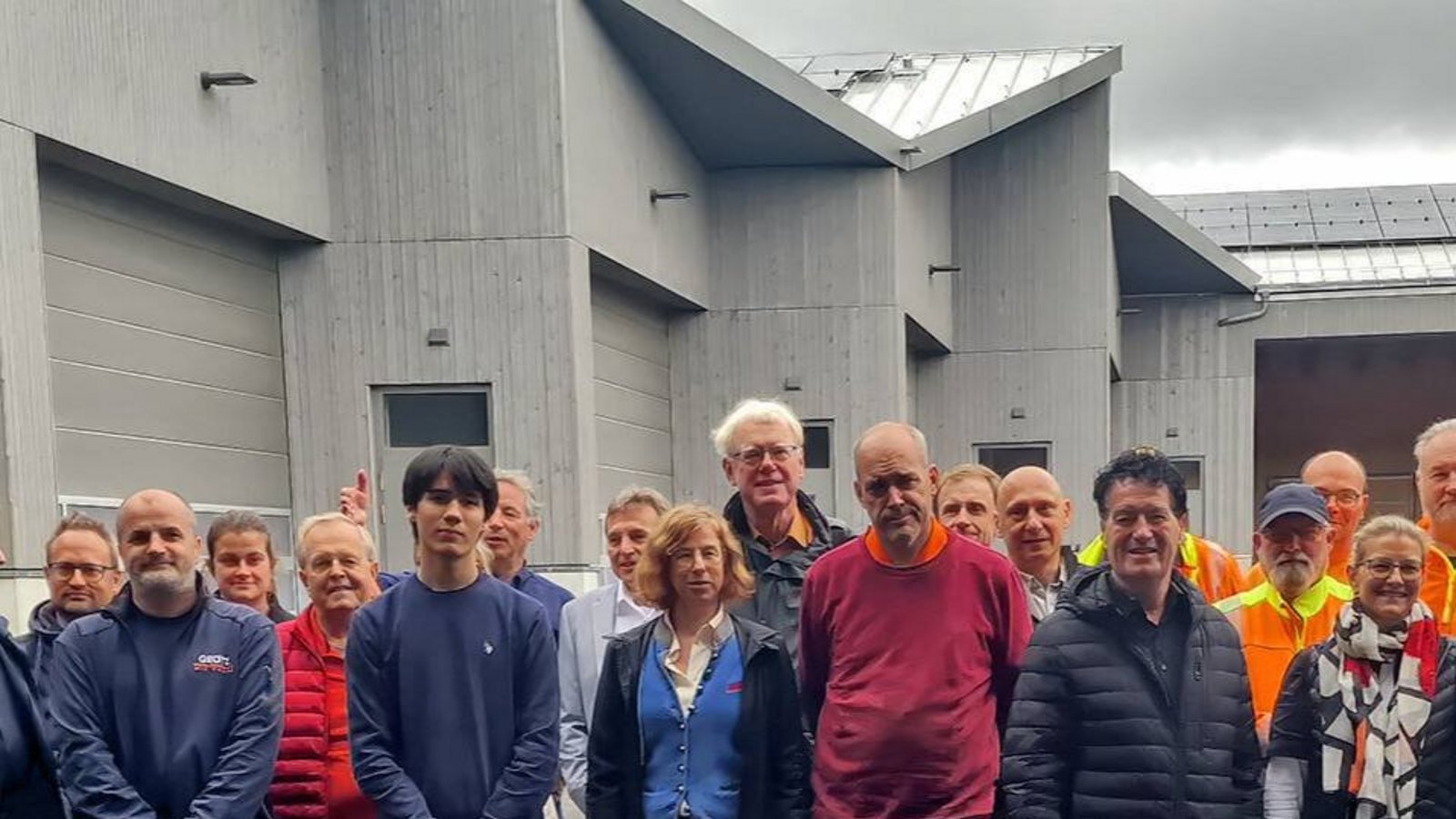Großer Bahnhof zur offiziellen Eröffnung: Die Freude über den neuen Ganzjahresstützpunkt ist im Enzkreis groß. Foto: Friedrich Großer Bahnhof zur offiziellen Eröffnung: Die Freude über den neuen Ganzjahresstützpunkt ist im Enzkreis groß. Foto: Friedrich
