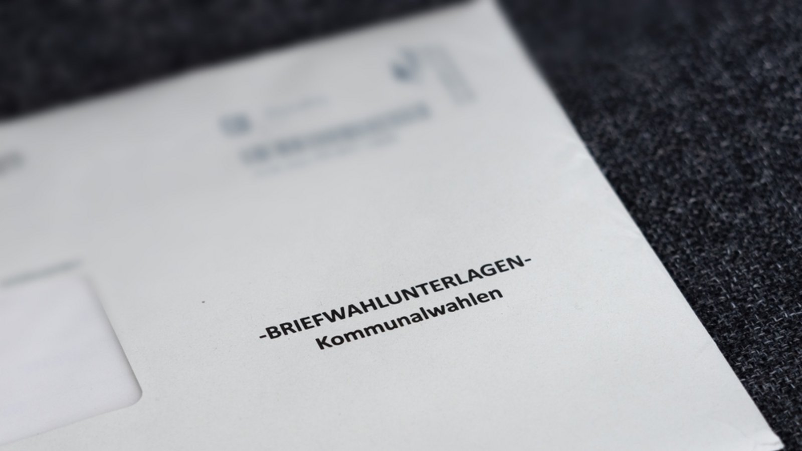 In vielen Gemeinden muss am 28.09. noch einmal gewählt werden.Foto: Felix Geringswald / shutterstock.com In vielen Gemeinden muss am 28.09. noch einmal gewählt werden.Foto: Felix Geringswald / shutterstock.com