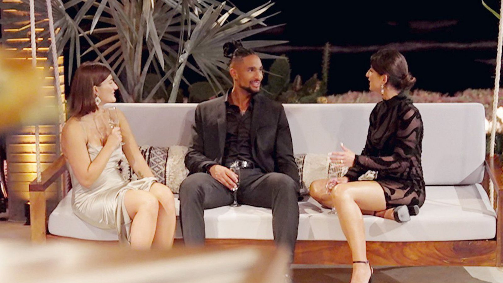 Bachelor David muss sich jede Woche entscheiden.Foto: RTL/Folge 1 Bachelor David muss sich jede Woche entscheiden.Foto: RTL/Folge 1