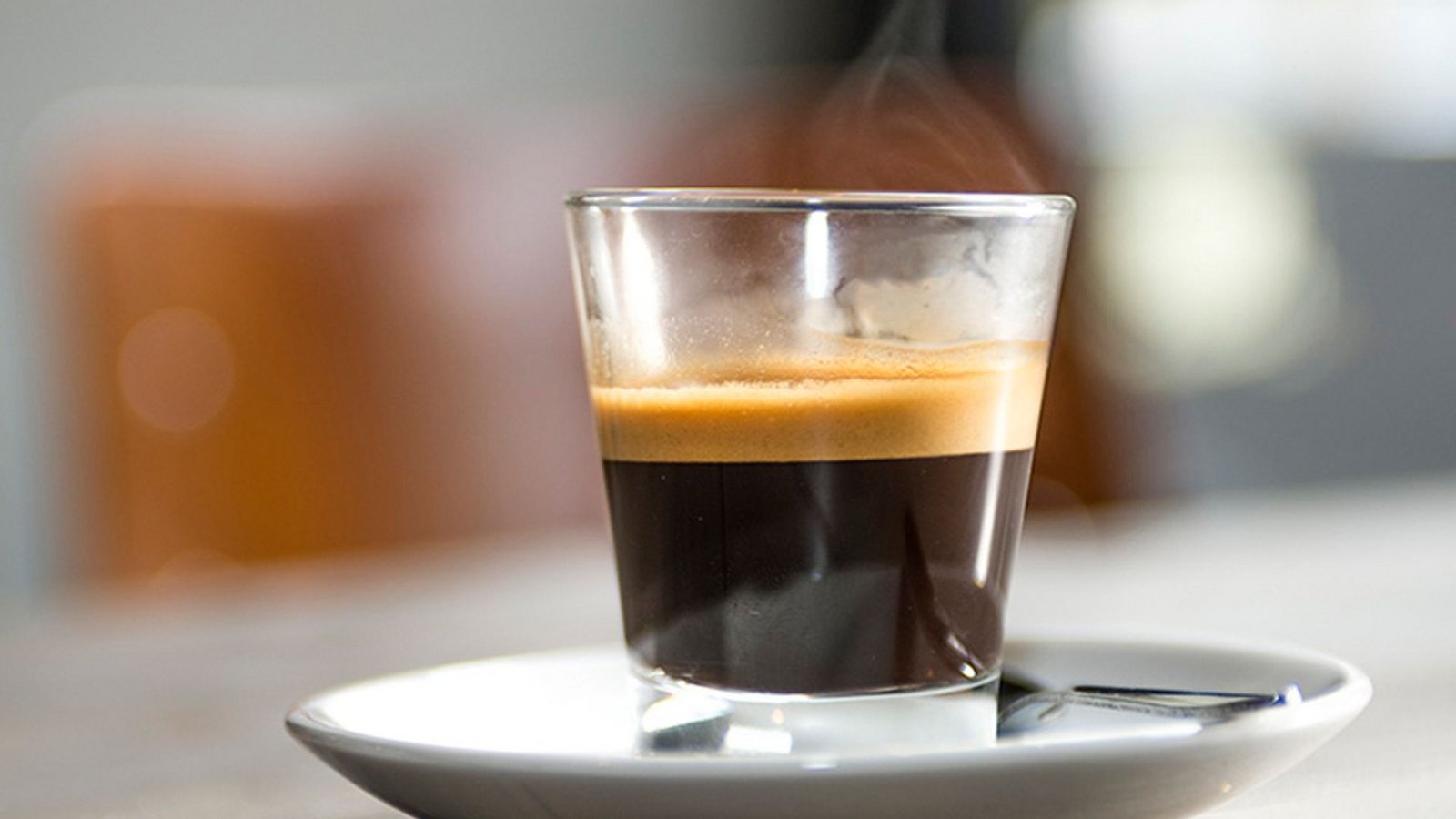 Der kleine Italiener: Sie stehen auf Espresso? Dann sind Sie auf der sicheren Seite. Denn Espresso-Liebhaber gelten als freundlich und anpassungsfähig. Sie lieben den intensiv-kräftigen und unverwechselbar-originären Geschmack von Kaffee. Eine seltene und umso beneidenswertere  Eigenschaft.Foto: dpa