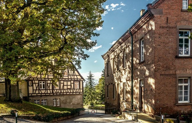 Erstmals gibt es eine Führung durch den Stadtteil Kleinglattbach mit dem historischen Hofgut in der alten Ortsmitte.  <span class='image-autor'>Fotos: pv</span>