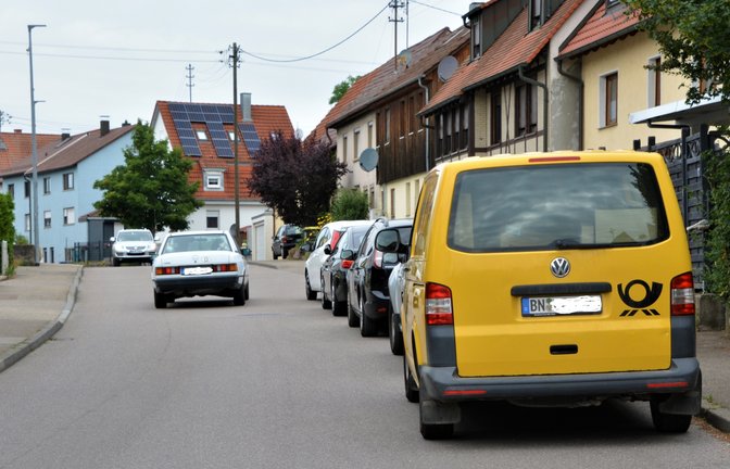 Ein Parkraumkonzept für die Schützinger Straße in Illingen wird bald wieder diskutiert. <span class='image-autor'>Foto: Stahlfeld</span>