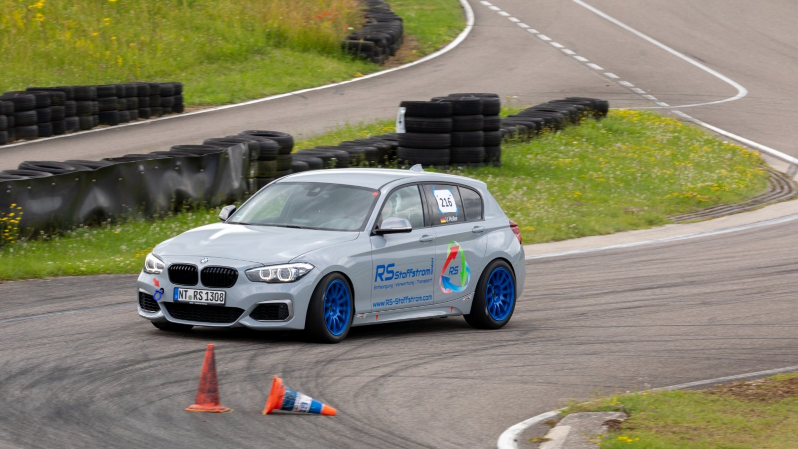 Erfolgreiche Dienstreise nach Liedolsheim: Udo Roller gewinnt auf der Kartbahn.  Foto: privat