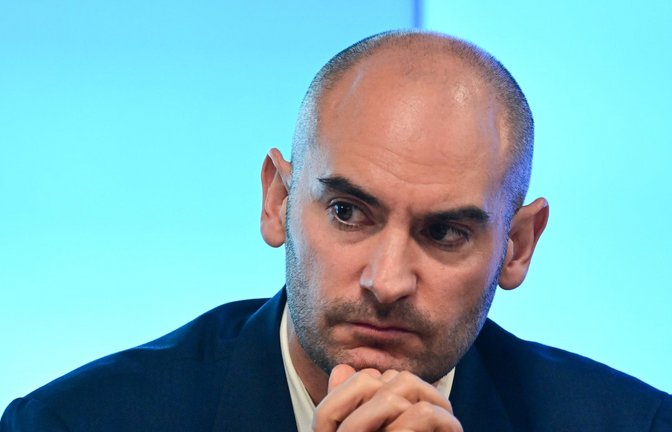 Finanzminister Danyal Bayaz (Grüne) hat seinen Haushaltsentwurf durchs Kabinett gebracht.<span class='image-autor'>Foto: dpa/Bernd Weißbrod</span>