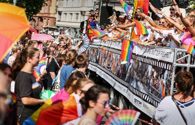 So sah es vor einem Jahr beim CSD in Stuttgart aus.<span class='image-autor'>Foto: dpa</span>