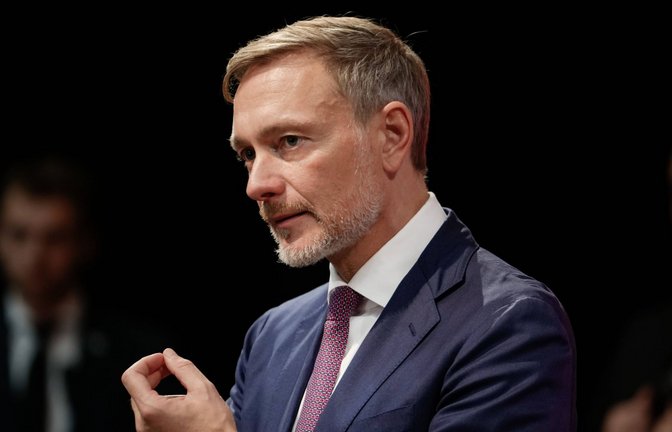 Setzt zur Belebung der Wirtschaft auf niedrigere Steuern und weniger Vorschriften: FDP-Chef Christian Lindner.<span class='image-autor'>Foto: IMAGO/Political-Moments</span>