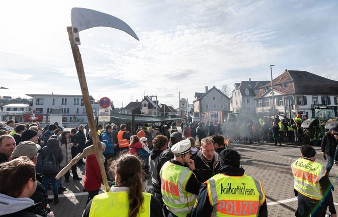 Aufgeheizte Atmosphäre vor dem Politischen Aschermittwoch der Grünen in Biberach – aber kam es auch zu Straftaten?<span class='image-autor'>Foto: dpa/Silas Stein</span>