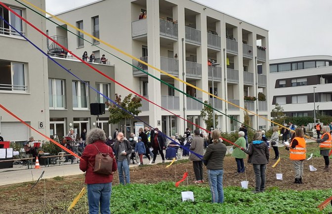 Die Aktion Miteinander am Pflegeheim Sonnenfeld im Pandemiejahr 2020.  <span class='image-autor'>Foto: Glemser</span>