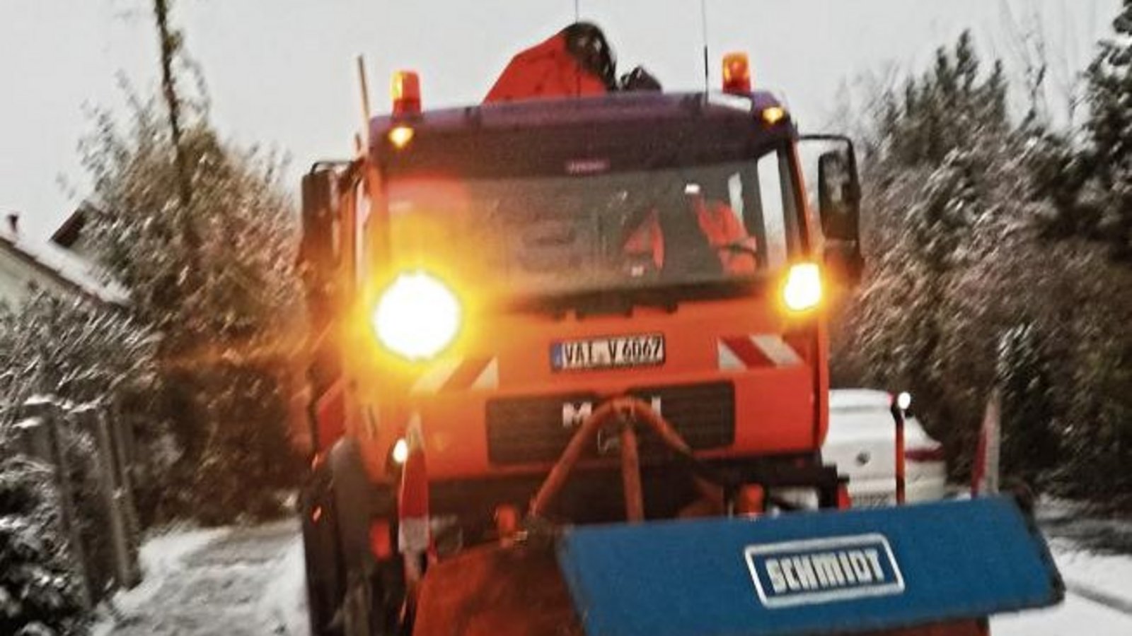 Pünktlich zum meteorologischen Winterbeginn kommt der Schnee.  Foto: Arning