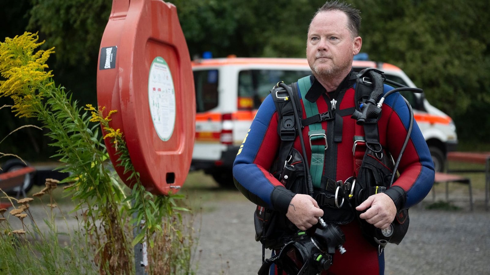 Achim Maier ist mit 57 Jahren der dienstälteste Rettungstaucher der DLRG im Kreis Ludwigsburg.Marijan Murat/dpa Achim Maier ist mit 57 Jahren der dienstälteste Rettungstaucher der DLRG im Kreis Ludwigsburg.Marijan Murat/dpa