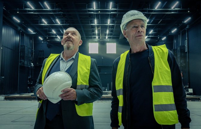 Die Kölner Oper ist eine Baustelle, doch die Kommissare Freddy Schenk (Dietmar Bär) und Max Ballauf (Klaus J. Behrendt) bekommen dennoch Dramatik bei der Arbeit geboten.<span class='image-autor'>Foto: WDR/Thomas Kost</span>