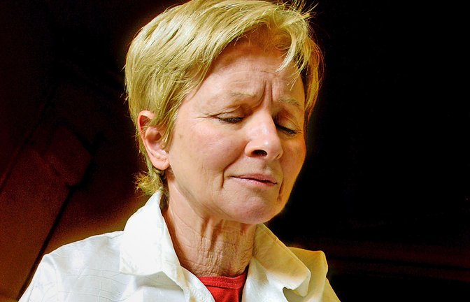Bei Frauen wird Brustschmerz oft auf psychische Ursachen geschoben.<span class='image-autor'>Foto: /Audinet</span>