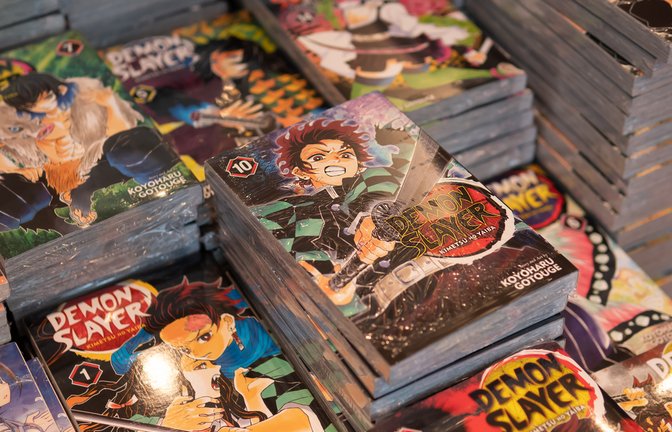 „Demon Slayer“ (im Original: Kimetsu no Yaiba) basiert auf dem gleichnamigen Manga.<span class='image-autor'>Foto: Wachiwit/ Shutterstock</span>