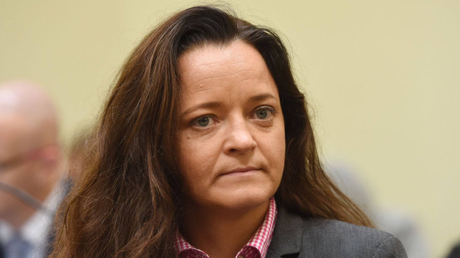 Hat sich NSU-Terroristin Beate Zschäpe vom Rechtsextremismus abgewandt? Zweifel daran bleiben (Archivfoto).Foto: Tobias Hase/dpa/Tobias Hase Hat sich NSU-Terroristin Beate Zschäpe vom Rechtsextremismus abgewandt? Zweifel daran bleiben (Archivfoto).Foto: Tobias Hase/dpa/Tobias Hase