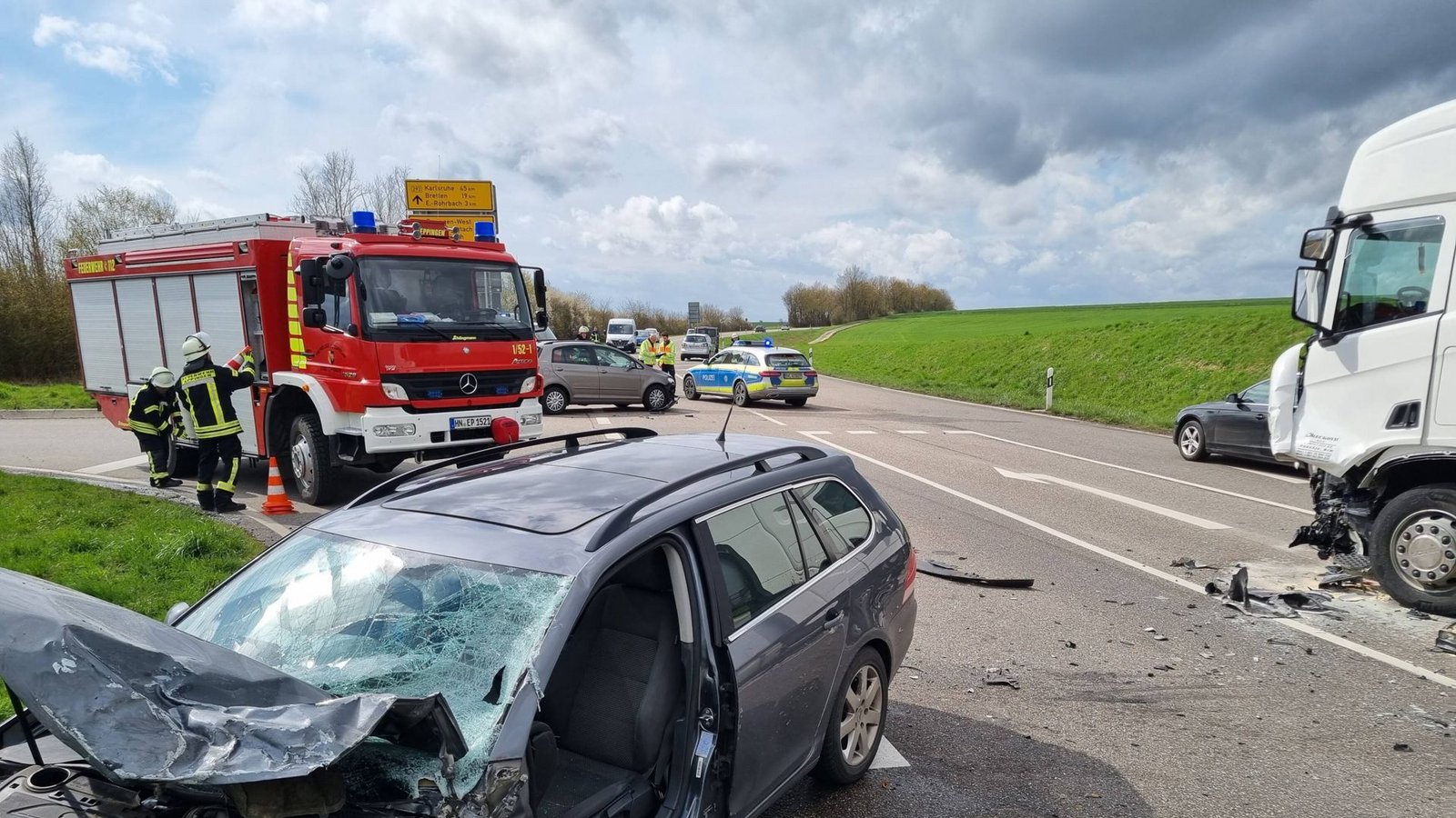 Der Unfall ereignete sich auf der B293 bei Eppingen.Foto: 7aktuell.de/ CV/7aktuell.de | CV