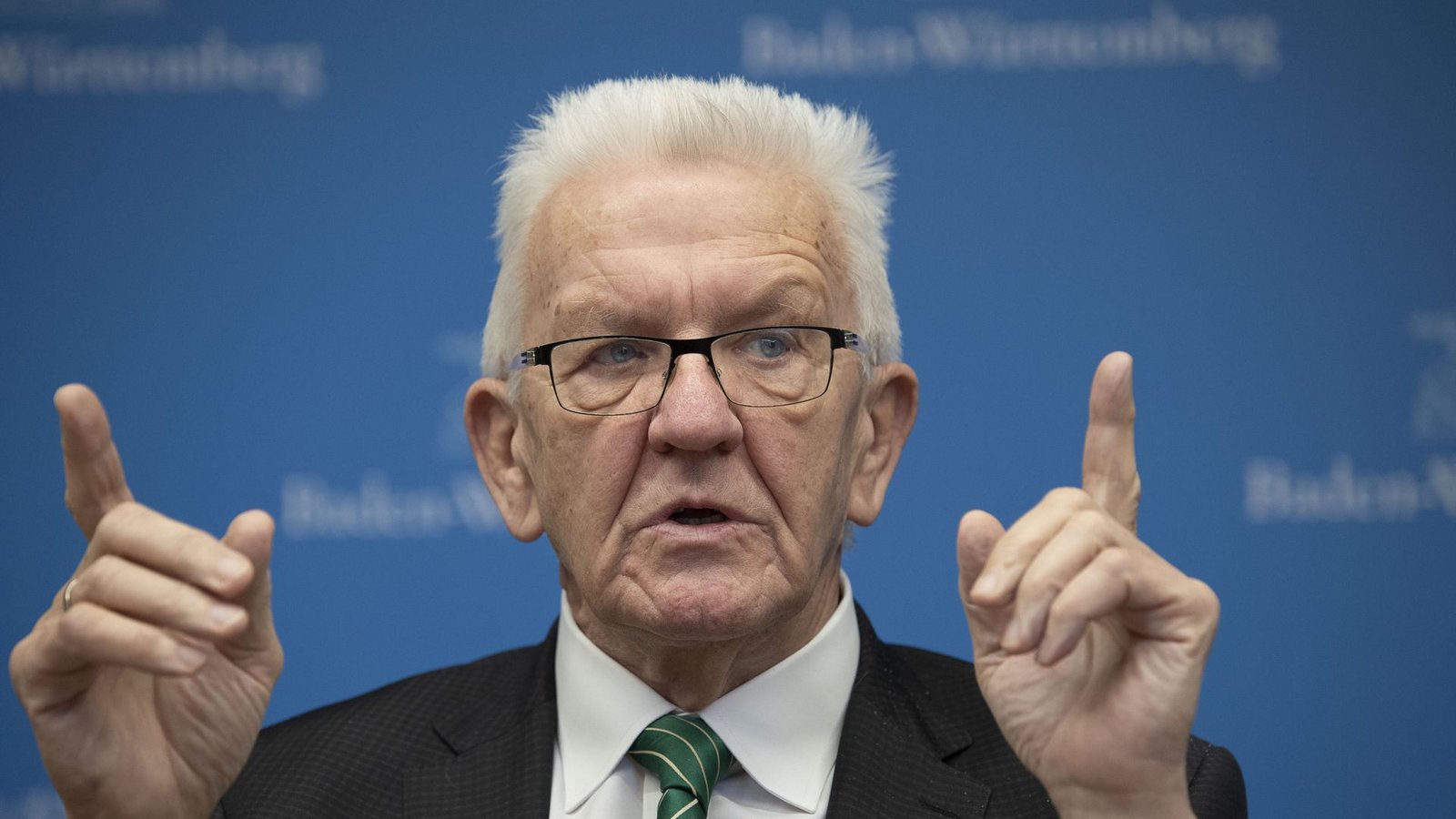 Der Ministerpräsident sieht nach eigenen Worten in der Bezahlkarte einen Baustein, um irreguläre Migration weniger attraktiv zu machen. (Archivbild)Foto: Lichtgut/Leif Piechowski