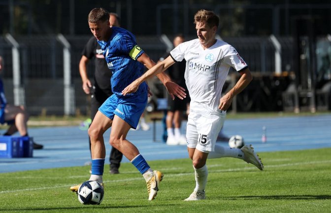 Die Erfahrung von Nico Blank (re.) wird auch gegen Kickers Offenbach gefragt sein.<span class='image-autor'>JULIA RAHN</span>