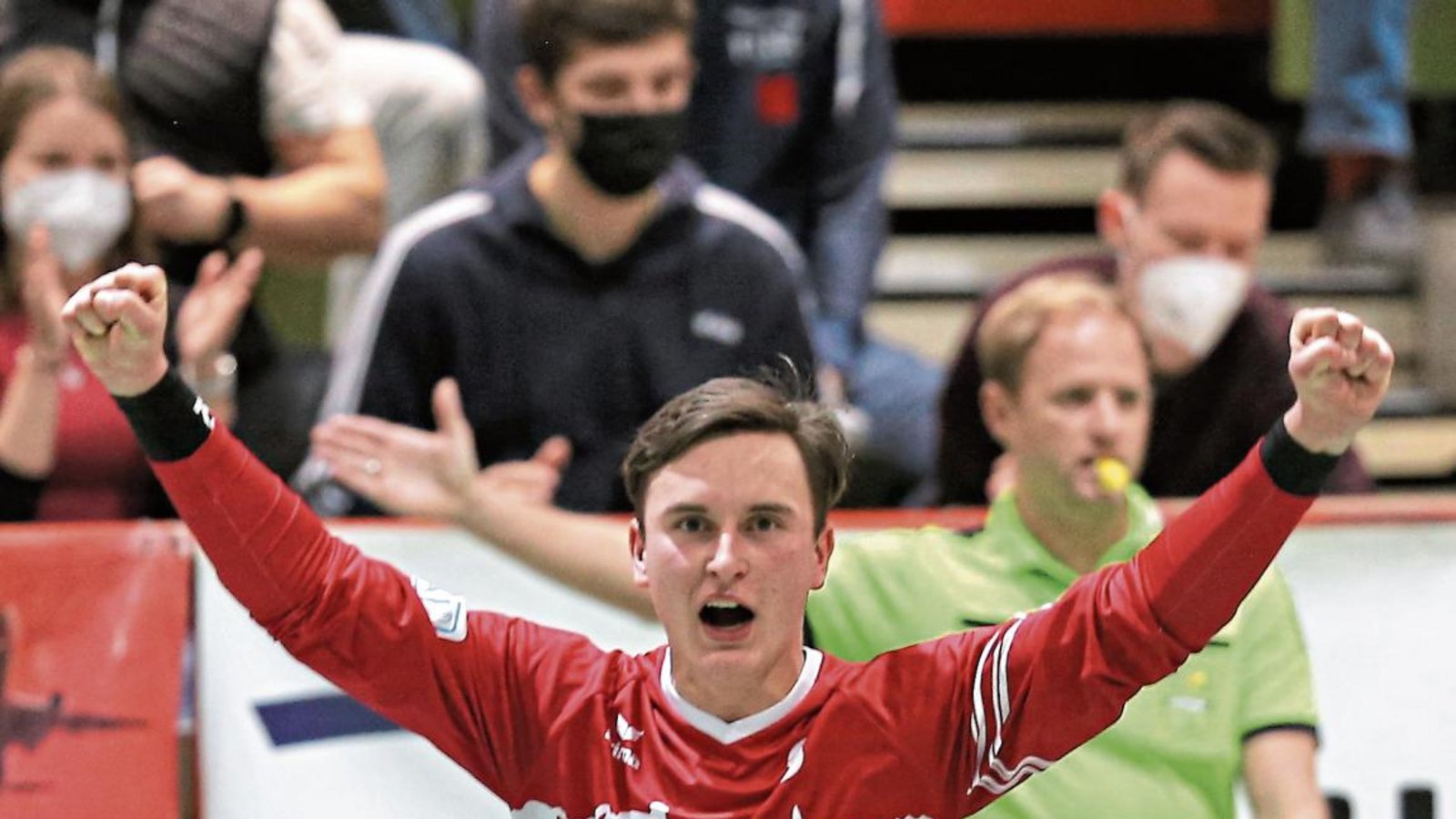 Werden Jacob Jungclaussen und die Erstligafaustballer des TV Vaihingen auch beim TV Käfertal Grund zum Jubeln haben? Foto: Küppers Werden Jacob Jungclaussen und die Erstligafaustballer des TV Vaihingen auch beim TV Käfertal Grund zum Jubeln haben? Foto: Küppers