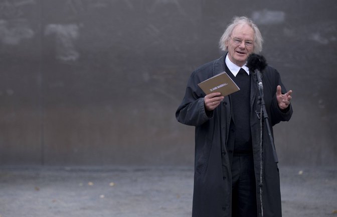 Ehrhart Neubert hier fotografiert bei einer Rede an der Gedenkstätte Berliner Mauer. (Archivbild)<span class='image-autor'>Foto: imago/IPON/imago stock&people</span>