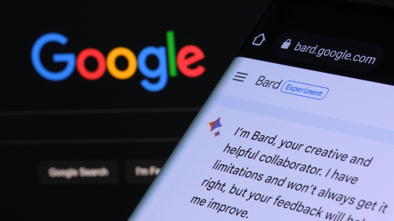 Der Chatbot beantwortet Ihre Fragen.Foto: Ascannio / shutterstock.com Der Chatbot beantwortet Ihre Fragen.Foto: Ascannio / shutterstock.com