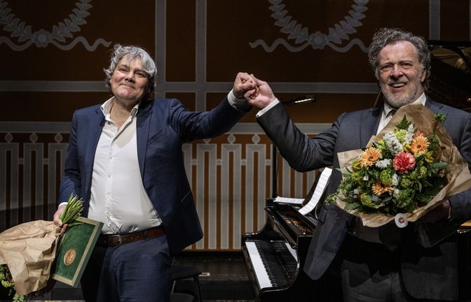Der Pianist Gerold Huber (li.) und der Bariton Christian Gerhaher freuen sich über die Auszeichnung.<span class='image-autor'>Foto: Reiner Pfisterer</span>