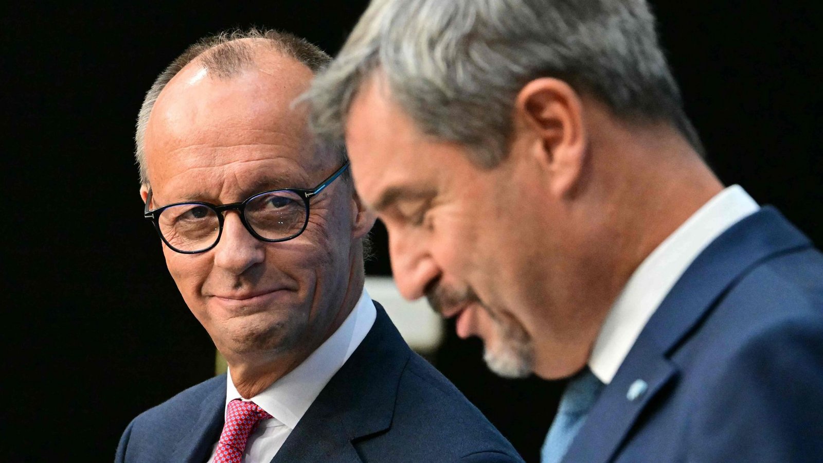 Wer lacht zuletzt? CDU-Chef Friedrich Merz (links) und CSU-Chef Markus Söder.Foto: AFP/TOBIAS SCHWARZ Wer lacht zuletzt? CDU-Chef Friedrich Merz (links) und CSU-Chef Markus Söder.Foto: AFP/TOBIAS SCHWARZ