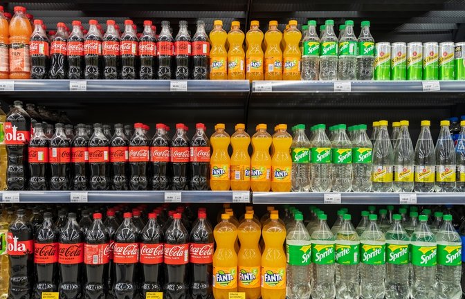 Aktuell werden einige Produkte von Coca-Cola zurückgerufen.<span class='image-autor'>Foto: Fotazdymak / shutterstock.com</span>