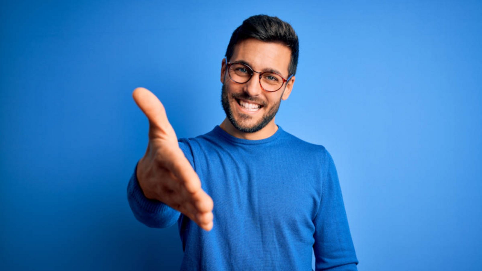 Erfahren Sie, wie lange der Morgen dauert und bis wann man „Guten Morgen!“ als Gruß sagen kann.Foto: Krakenimages.com / Shutterstock.com Erfahren Sie, wie lange der Morgen dauert und bis wann man „Guten Morgen!“ als Gruß sagen kann.Foto: Krakenimages.com / Shutterstock.com