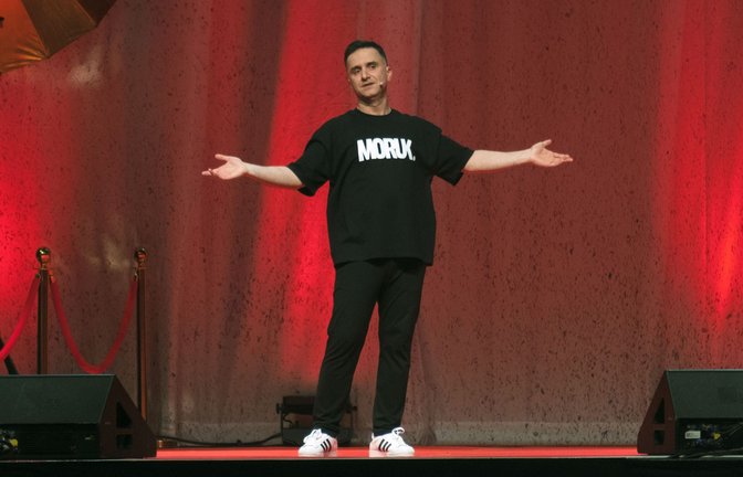 Özcan Cosars ist am Sonntagabend in der Stuttgarter Schleyerhalle aufgetreten.<span class='image-autor'>Foto: LICHTGUT</span>