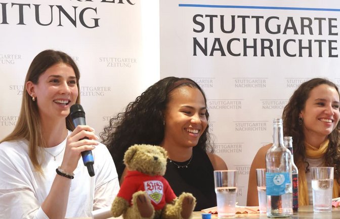 Drei Stuttgarter Leichtathletinnen mit großen Ambitionen (v. li.): Sandrina Sprengel, Laura Raquel Müller und Rosina Schneider.<span class='image-autor'>Baumann/Hansi Britsch</span>
