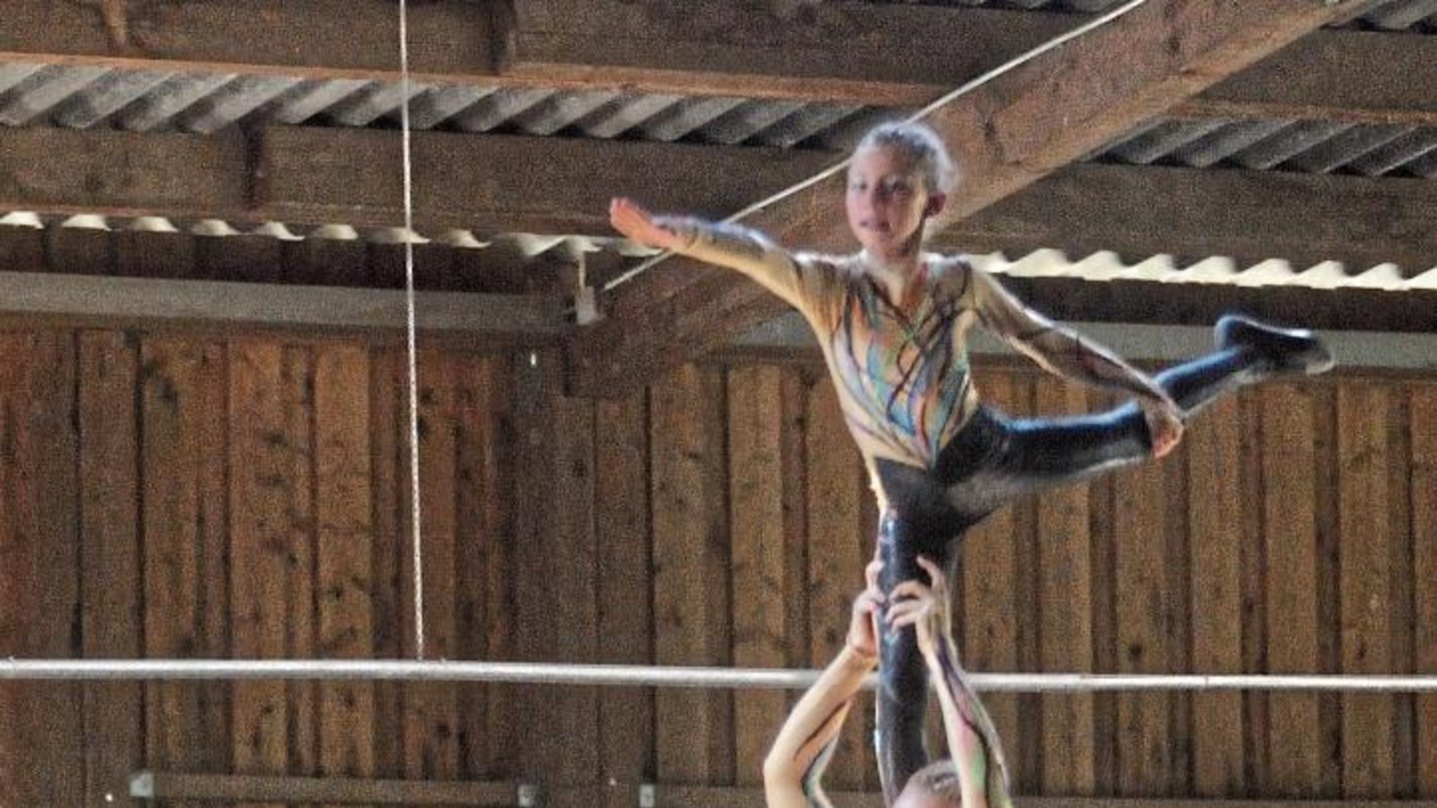 Die S-Gruppe von Pegasus hat sich in der zweiten Kür zwar einige Wackler geleistet. Der Gesamteindruck beim Heimturnier ist aber überwiegend positiv. Foto: Fotomoment