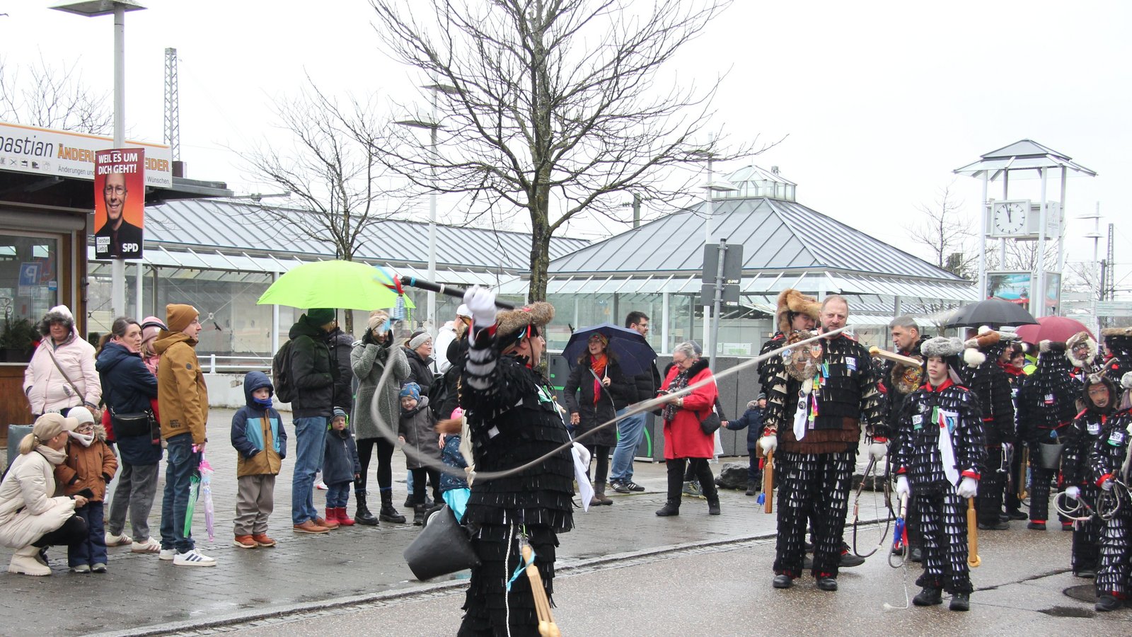 Das war der Urzelntag in Sachsenheim. Foto: Banholzer Das war der Urzelntag in Sachsenheim. Foto: Banholzer