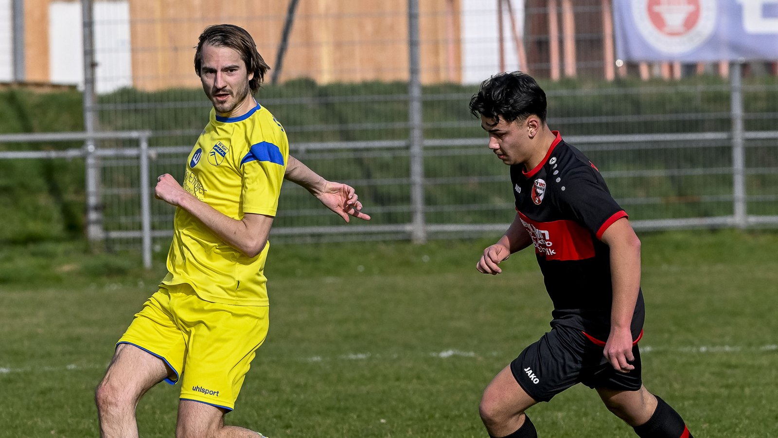 Elia Klein (links) gehört mit dem SV Riet zu den Spitzenteams der Liga. Foto: Leitner