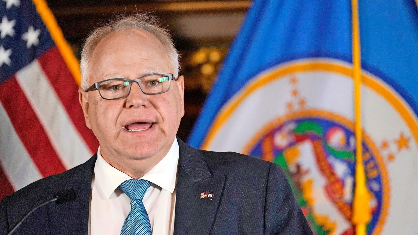 Der 60-jährige Walz ist seit 2019 Gouverneur des Bundesstaats Minnesota.Foto: dpa/Abbie Parr