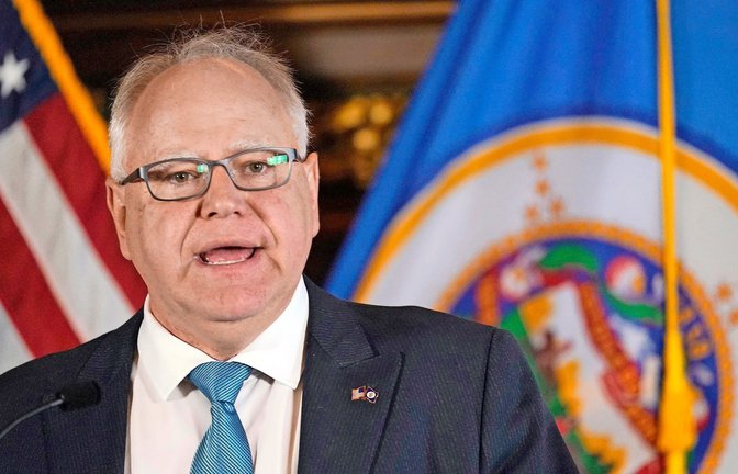 Der 60-jährige Walz ist seit 2019 Gouverneur des Bundesstaats Minnesota.<span class='image-autor'>Foto: dpa/Abbie Parr</span>