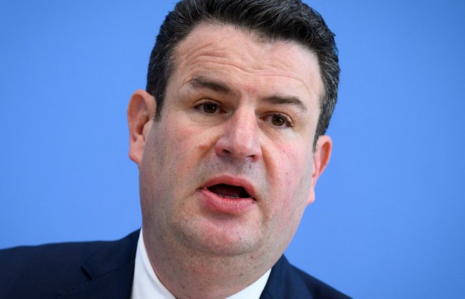 Huberts Heil muss als sozialdemokratischer Minister wohl eher für Erwerbstätige Politik machen.<span class='image-autor'>Foto: dpa/Bernd von Jutrczenka</span>