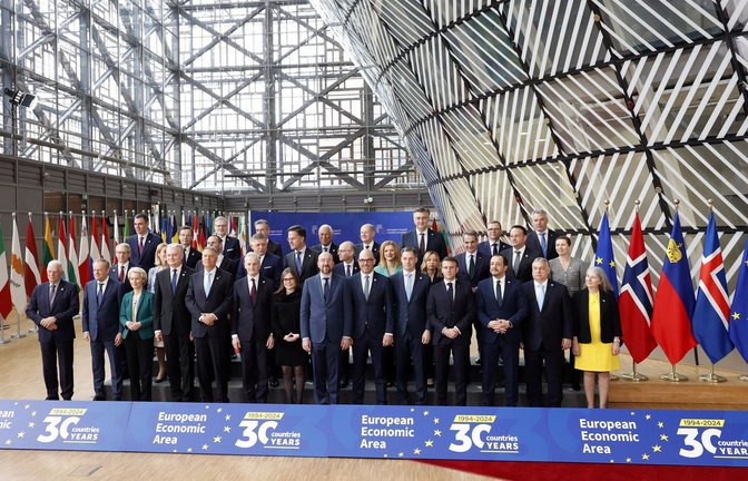 Die Staats- und Regierungschefs der EU versuchen auf dem Gipfel in Brüssel Geschlossenheit zu demonstrieren. In Fragen der Ukraine-Hilfe regieren aber Bedenken und nationale Egoismen.<span class='image-autor'>Foto: dpa/Geert Vanden Wijngaert</span>