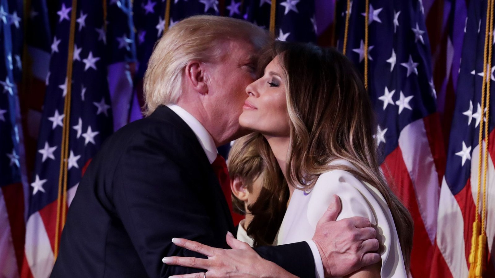 Dass Donald Trump tatsächlich über Hillary Clinton triumphiert, hatte kaum jemand geglaubt – das Ehepaar Trump eingeschlossen.Foto: AFP/Chip Somodevilla Dass Donald Trump tatsächlich über Hillary Clinton triumphiert, hatte kaum jemand geglaubt – das Ehepaar Trump eingeschlossen.Foto: AFP/Chip Somodevilla