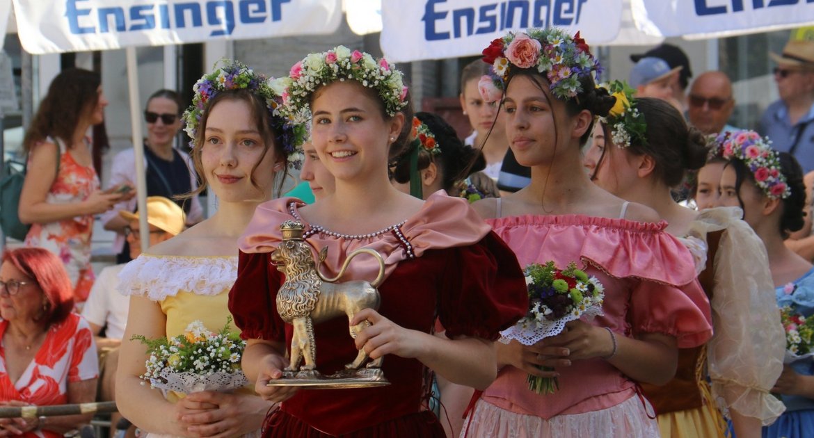 Eröffnungsfeier und umzug maientag 2026 foto: rücker