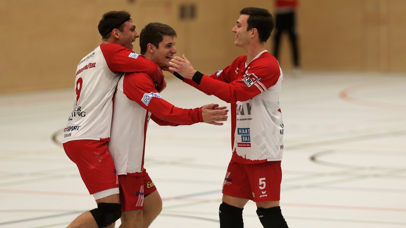 Jaro Jungclaussen (von links), Jakob Kilpper und Johannes Jungclaussen wollen sich für die deutsche Meisterschaft warmspielen. Foto: Küppers